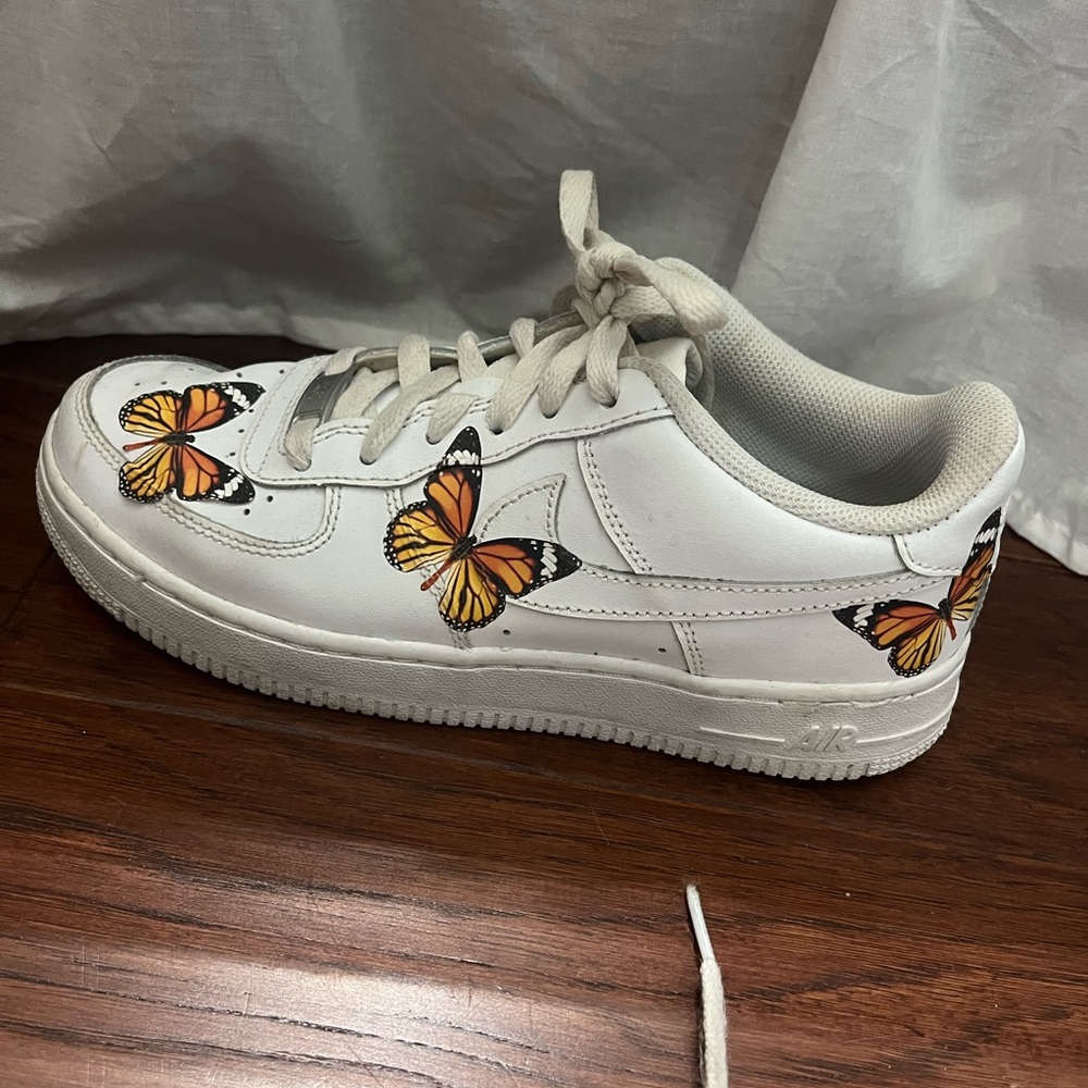 Custom Butterfly Nike Airforce